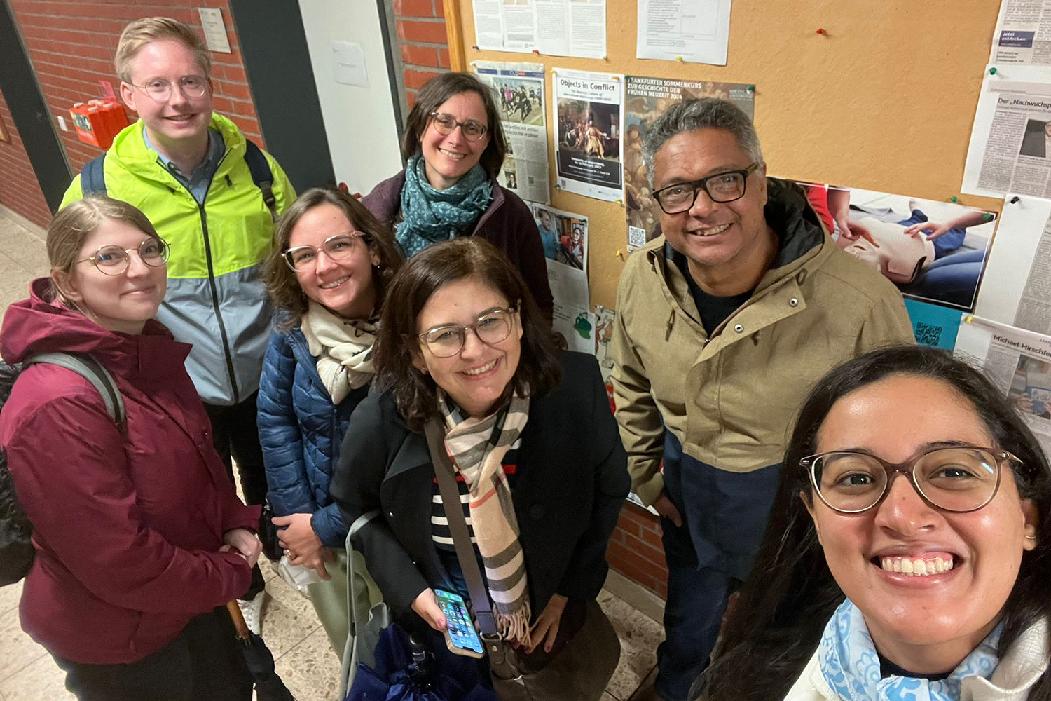 “Estamos ansiosos para prosseguir com as discussões que iniciamos e dar vida ao intercâmbio internacional e ao nosso acordo de cooperação”, disse a professora Christine Vogel (na foto, de cachecol azul)