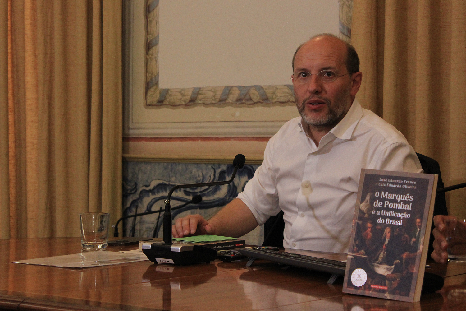 O historiador Rui Tavares fez a apresentação da obra